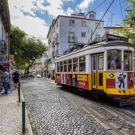 Apartmán Alfama 2bdr Duplex W/ Balcony By Lovelystay Lisboa