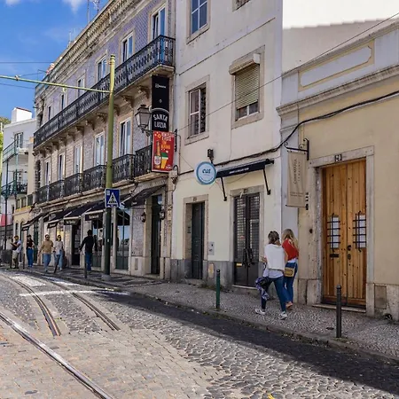 Apartmán Alfama 2bdr Duplex W/ Balcony By Lovelystay Lisboa